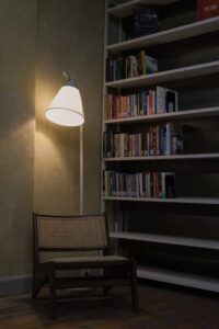 Easy Ways to Create a Cozy Reading Nook at Home